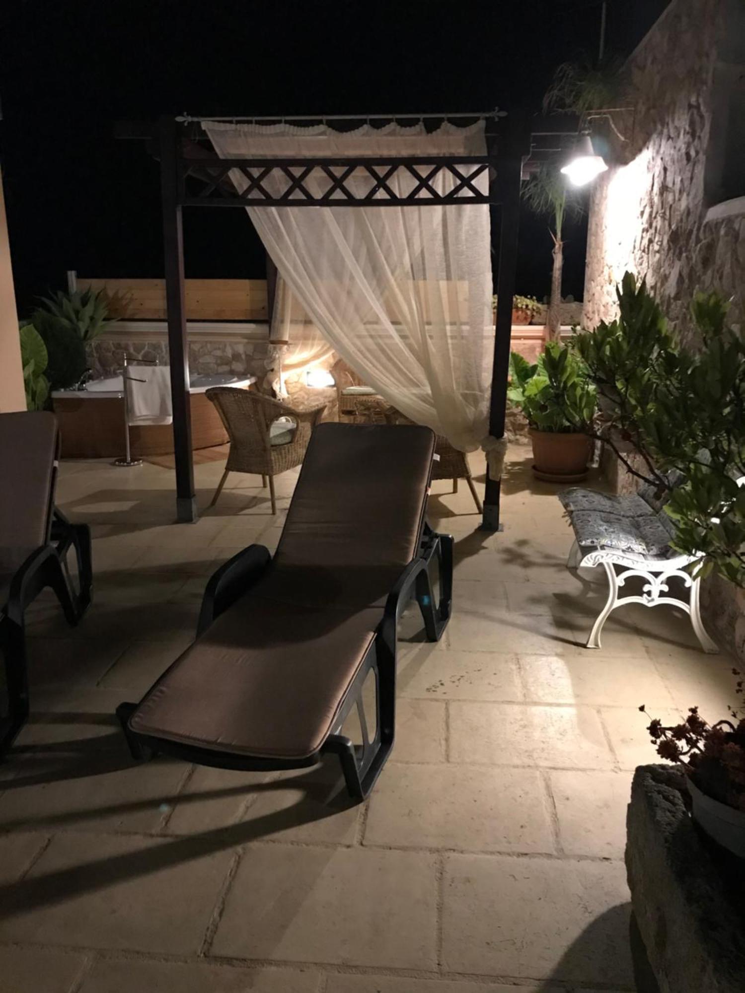 Апартаменты No Vabbe! Penthouse… Торре-Санта-Сузанна Экстерьер фото